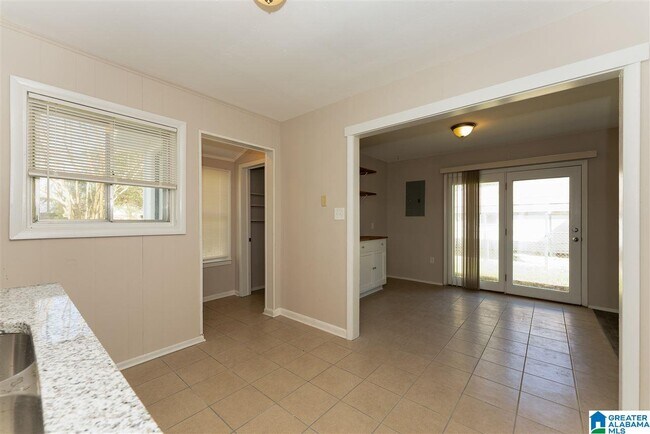 Foto del edificio - 1015 6th Ave SW