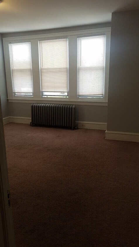Primary Photo - 1221 Cottman Ave