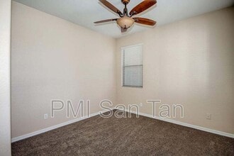 Building Photo - 21319 E Alyssa Rd
