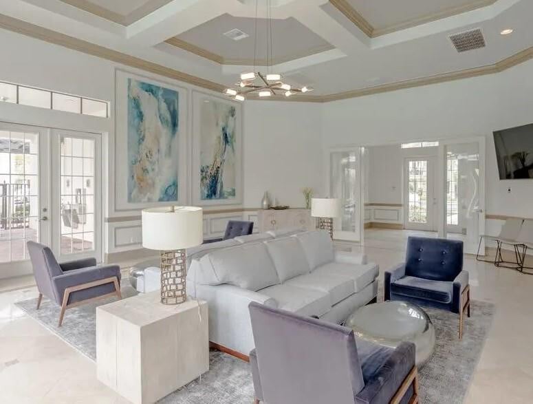 Foto principal - 4900 E Portofino Landings Blvd