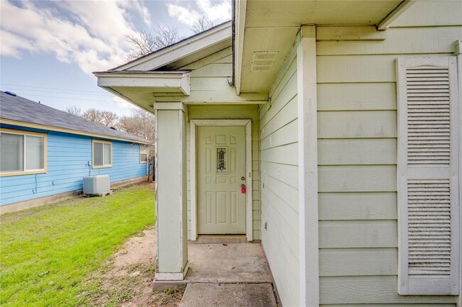Building Photo - 3514 Banda Ln