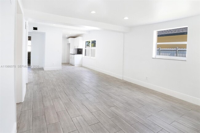 Foto del edificio - 14260 NW 22nd Pl