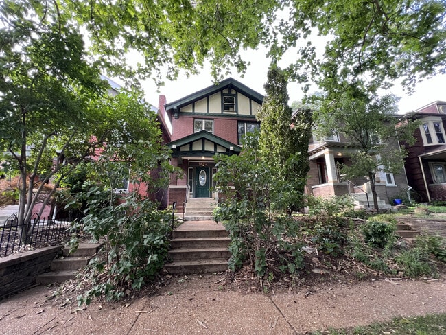 3817 Lafayette - 3817 Lafayette Ave