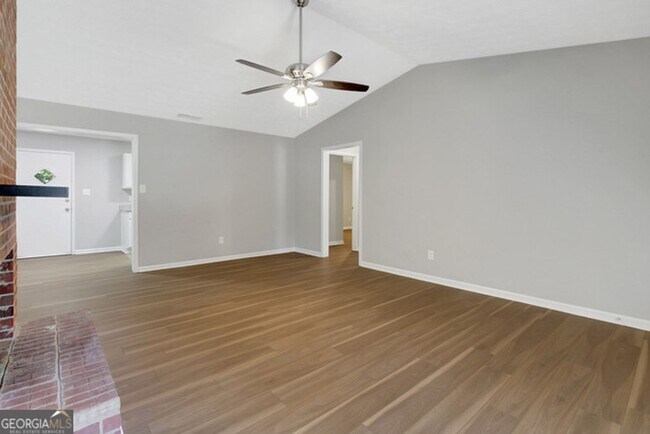 Building Photo - 125 Belle Dr