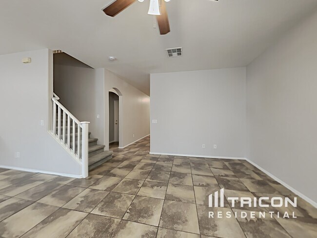 Foto del edificio - 8423 W Hamster Ln