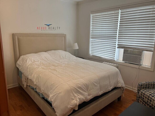 Foto del edificio - 22-46-46 43rd St