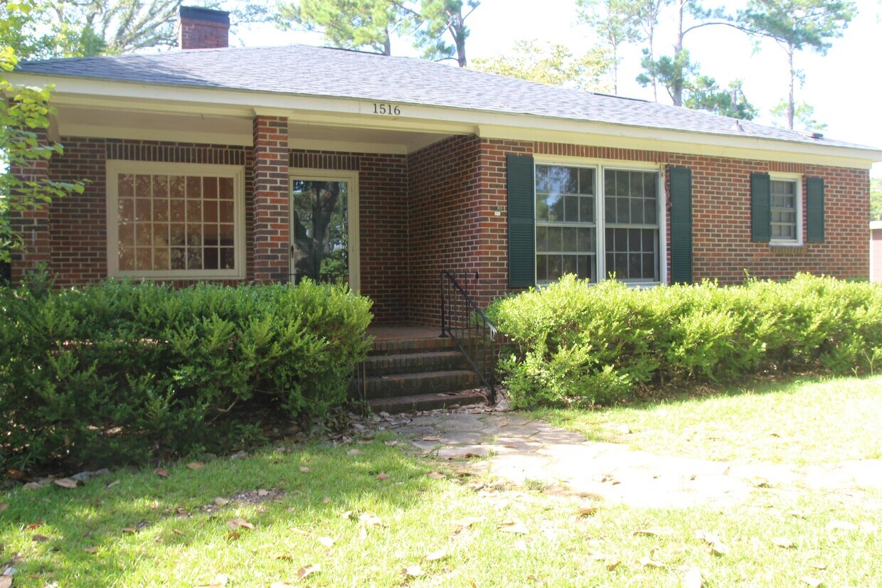 Primary Photo - 1516 6th Ave