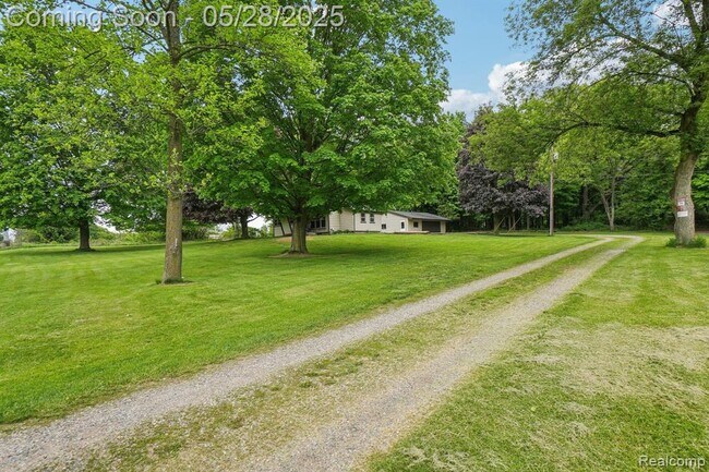 Foto del edificio - 3005 S Hickory Ridge Rd