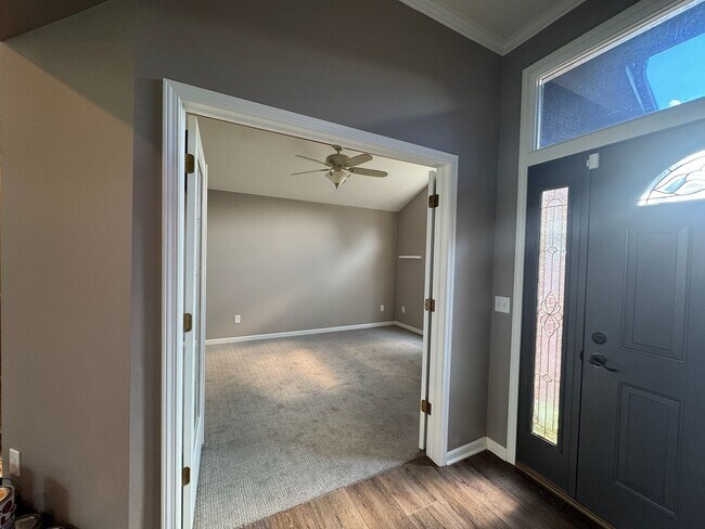 Foto del edificio - Beautiful 4 bedroom, 3 bath home in Macomb!