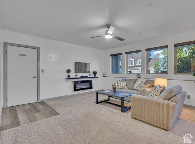 Sala de estar - 14902 S Saddle Leaf Ct