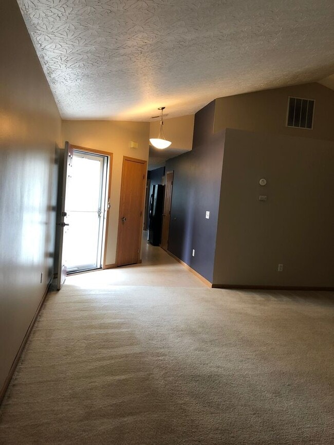 Building Photo - Beautiful 3 beds 2 baths in Loveland