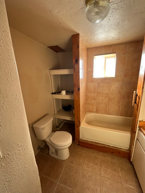 21 N 3rd E Unit A, Rexburg, ID 83440 Room for Rent in Rexburg, ID