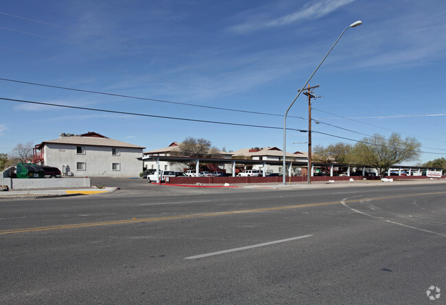 Building Photo - Casa Grande Village Apartments