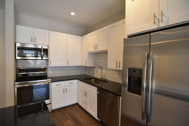 Foto del edificio - 3933 N Broadway St