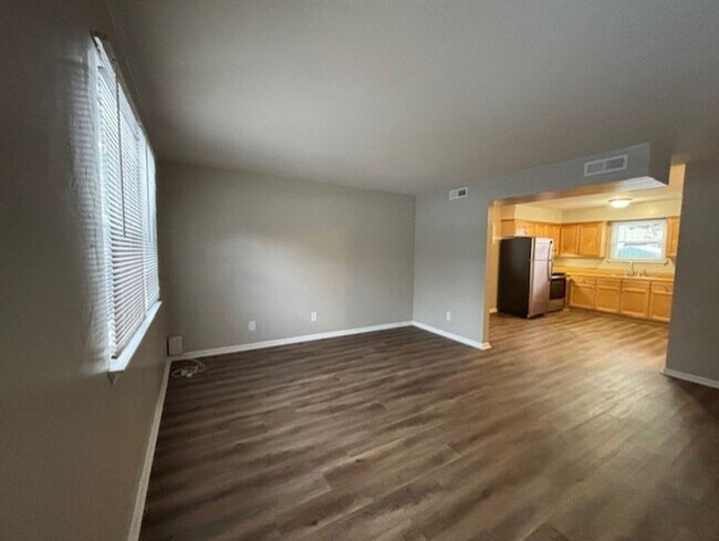 Foto del edificio - GRA9395-LM BLDG