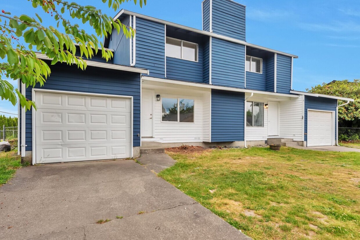 Foto principal - 1702 C St SE
