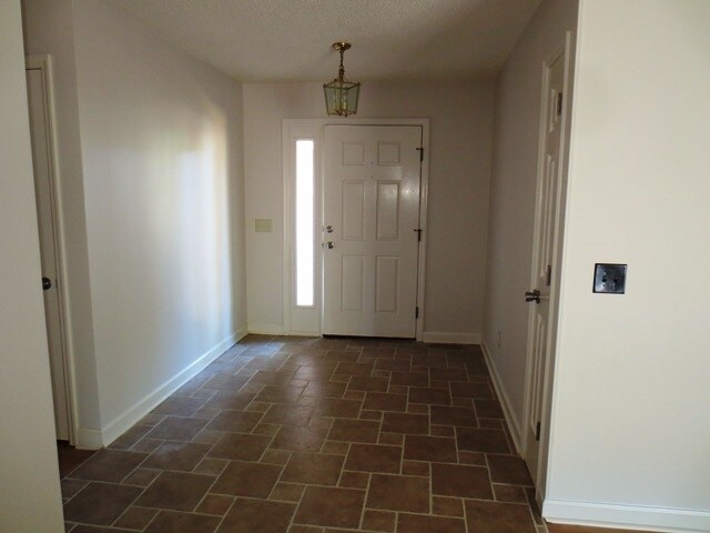 Building Photo - 26 Juniper Creek Blvd