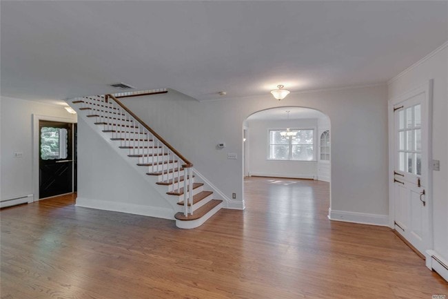 Building Photo - 7 Arbutus Ln