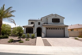 Building Photo - 5839 N 88th Ln