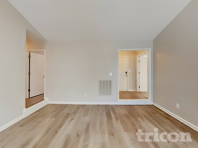 Foto del edificio - 417 Westonridge Run