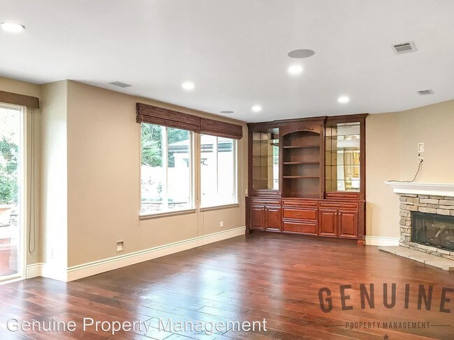 Building Photo - 4 br, 2 bath House - 20 Amberhill