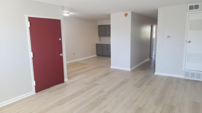 Building Photo - 7028 Lark Pl