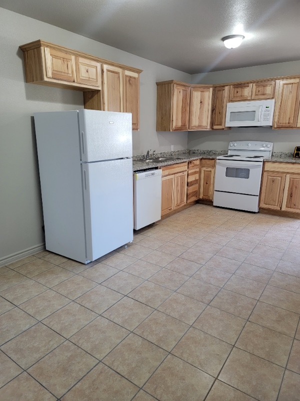 Building Photo - 134 Private Rd