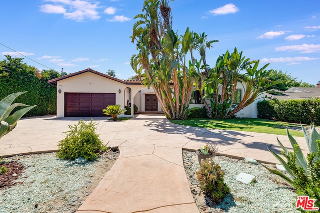 Primary Photo - 5663 Jumilla Ave