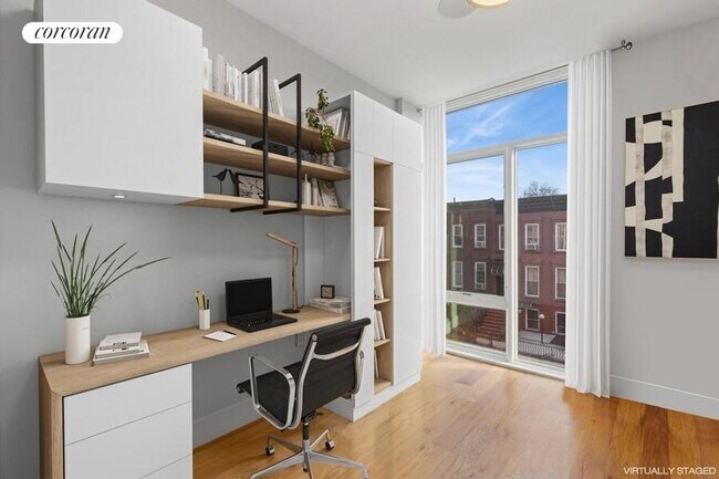 Foto del edificio - 491 Monroe St