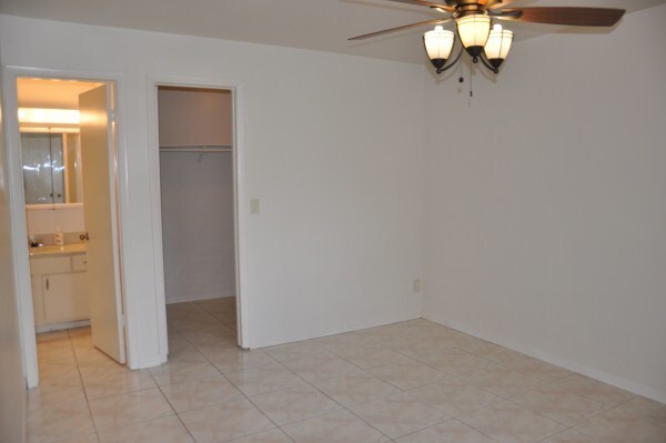 Building Photo - 8793 NW 39th St