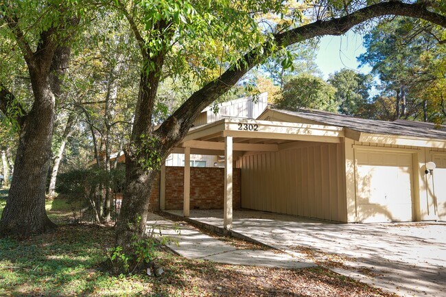 Building Photo - 2302 W Settler's Way