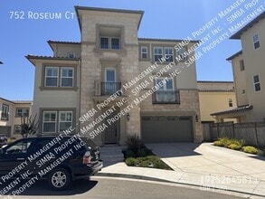 Building Photo - 752 Roseum Ct