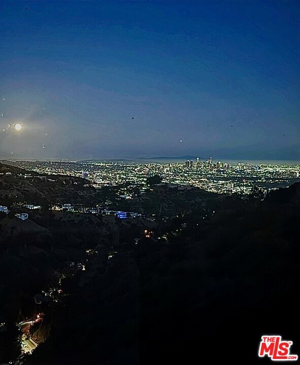 Foto del edificio - 2190 Beech Knoll Rd