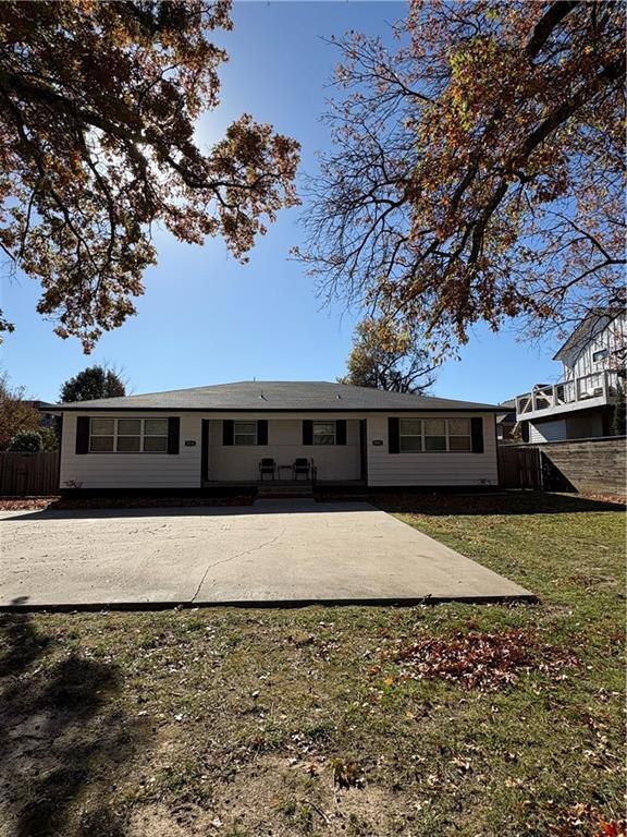 Foto del edificio - 808 E Central Ave