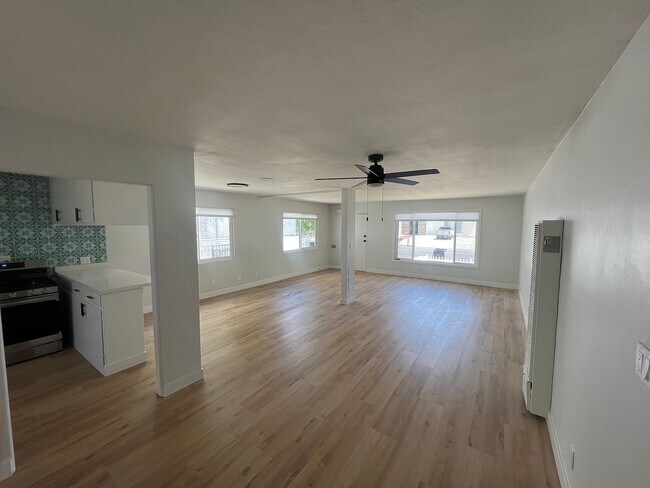 Foto del edificio - 4124 1st Ave