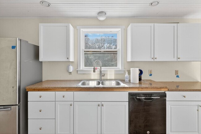 Foto del edificio - 132 Furnace Ave