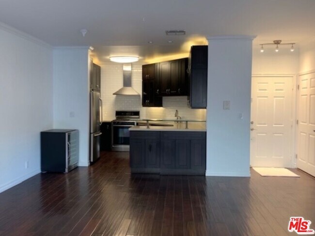 Foto del edificio - 11822 Goshen Ave