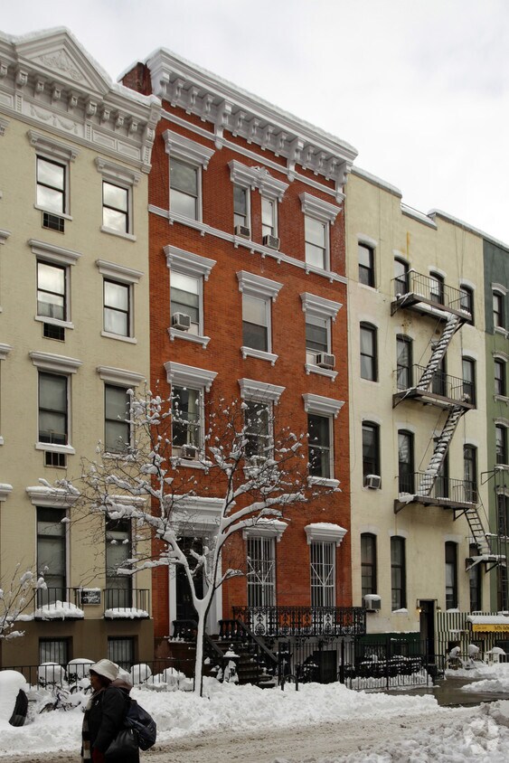 Building Photo - 93 St Marks Pl
