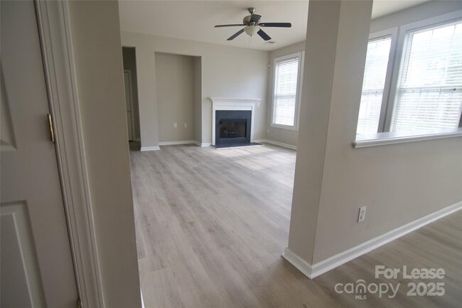 Building Photo - 14813 Provence Ln