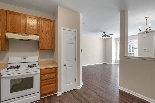 Foto del edificio - Charming 3 bedroom Condo in Raleigh