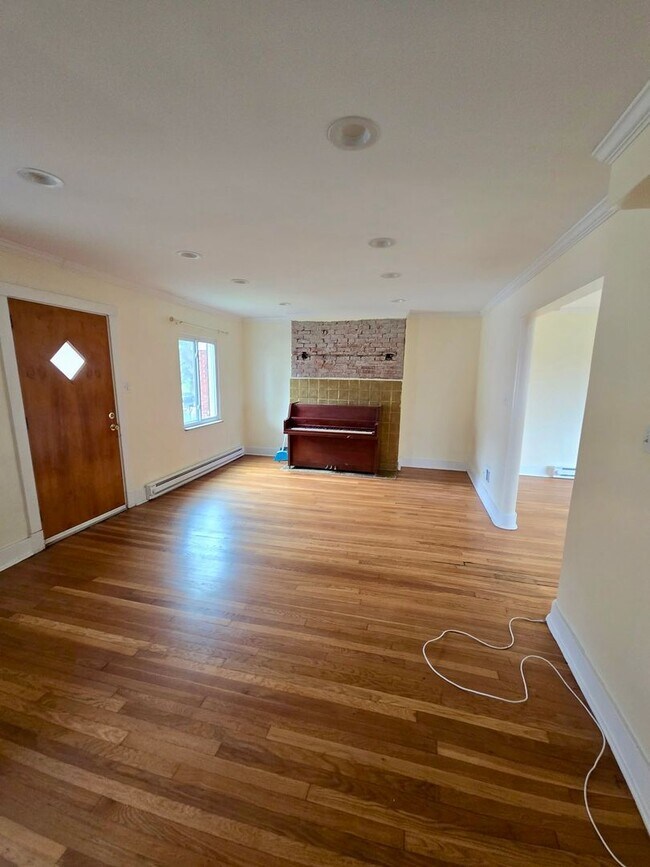 Foto del edificio - 5704 Hobart St