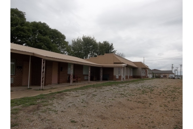 Building Photo - Mountain Grove Efficiencies