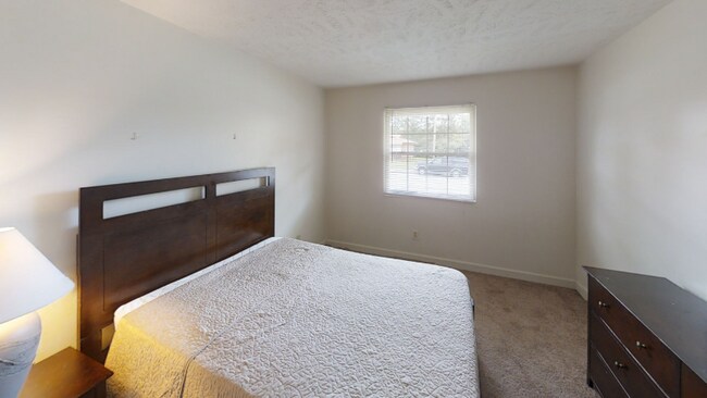 Building Photo - 245 Crabapple Cir