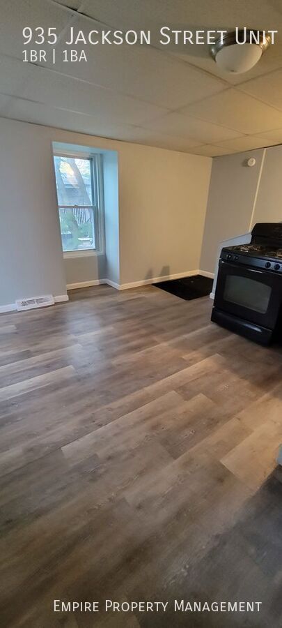 Foto del edificio - 935 Jackson St