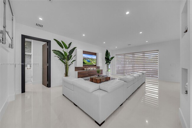 Foto del edificio - 9245 SW 35th St