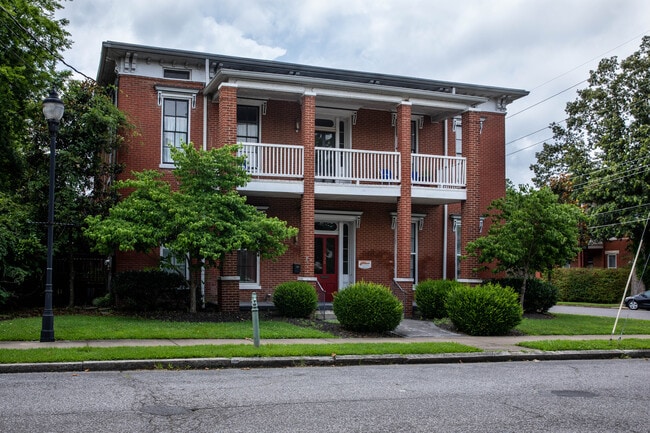 Foto del edificio - 335 N 6th St