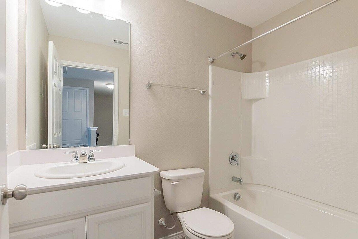 1066 Norias Dr, Heath, TX 75126 House Rental in Heath, TX