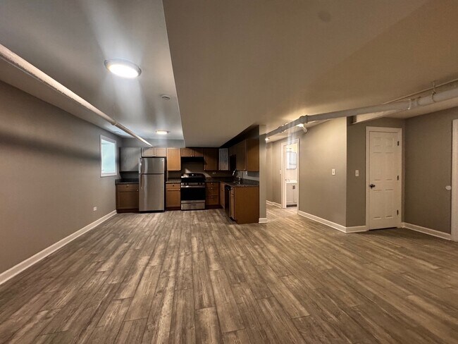 Foto del edificio - 4556-4558 S Prairie Ave