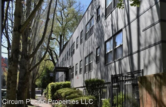 Building Photo - Studio, 1 bath Apartment - 2737 NW Upshur ...