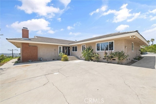 Foto del edificio - 1281 Mayapan Rd